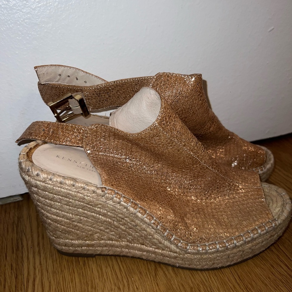 Kenneth Cole Wedges